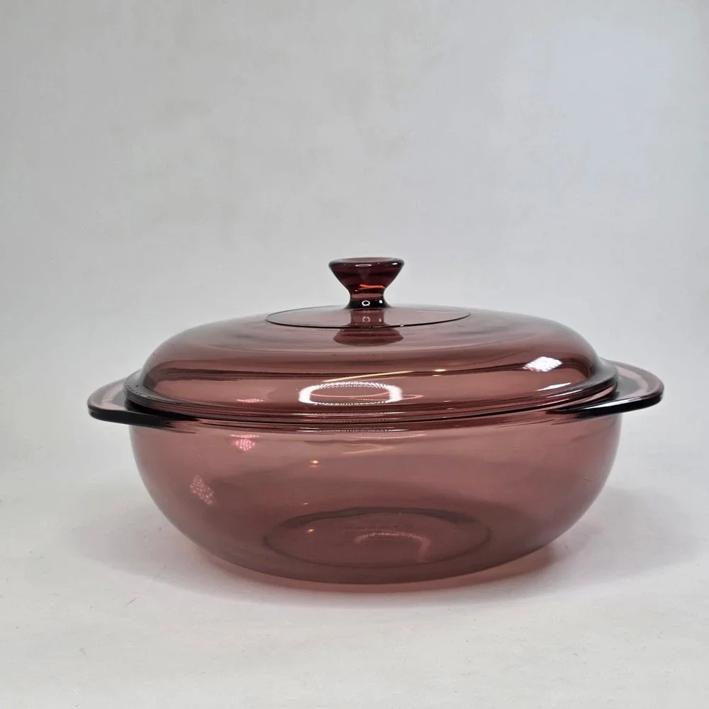 Pyrex Visions Cranberry Glass Casserole Dish with Lid Round Baker V-2.5-B